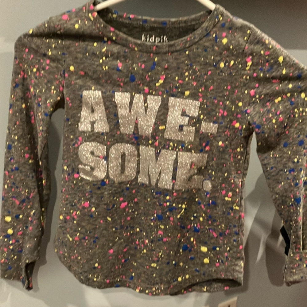 Kid pick size 5/6 long sleeve shirt.
